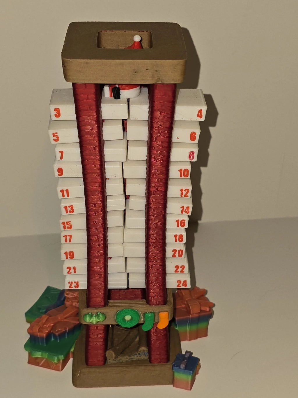 25 - Day Christmas Countdown Display | Handcrafted 3D Printed Holiday Decoration - 3D Printed Gifts & Custom Wood Plaques | Papajess