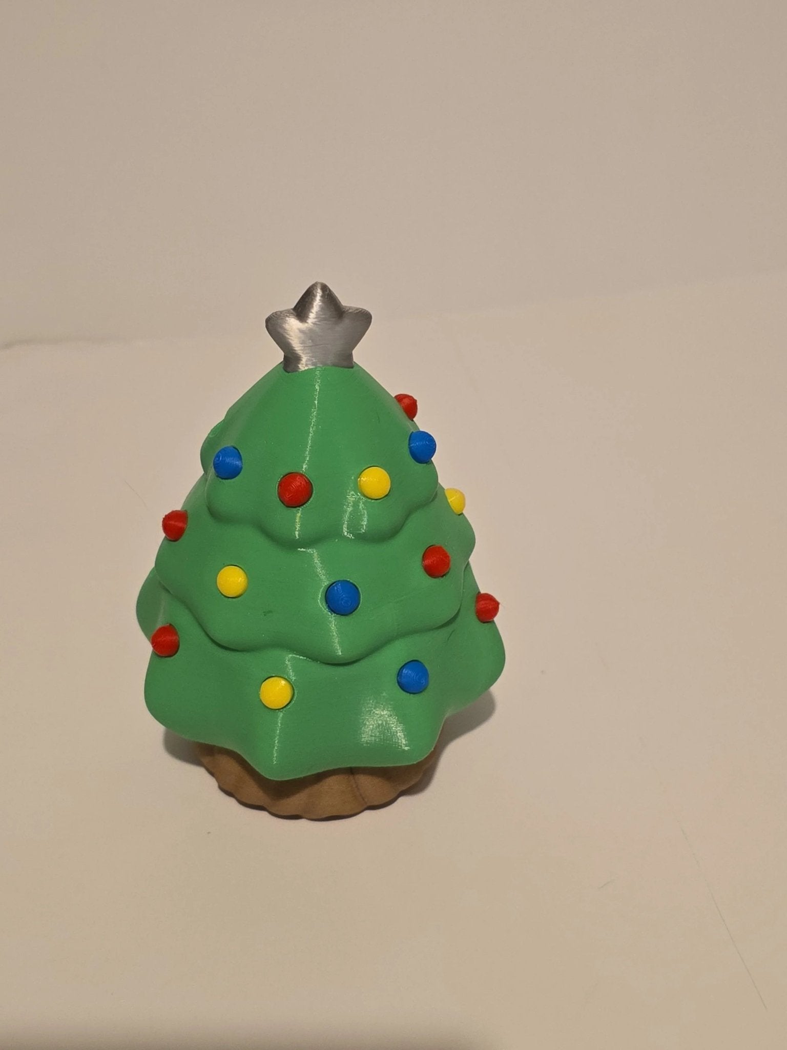 3D Printed Christmas Tree Container Kit | Holiday Decoration Storage Set - 3D Printed Gifts & Custom Wood Plaques | Papajess