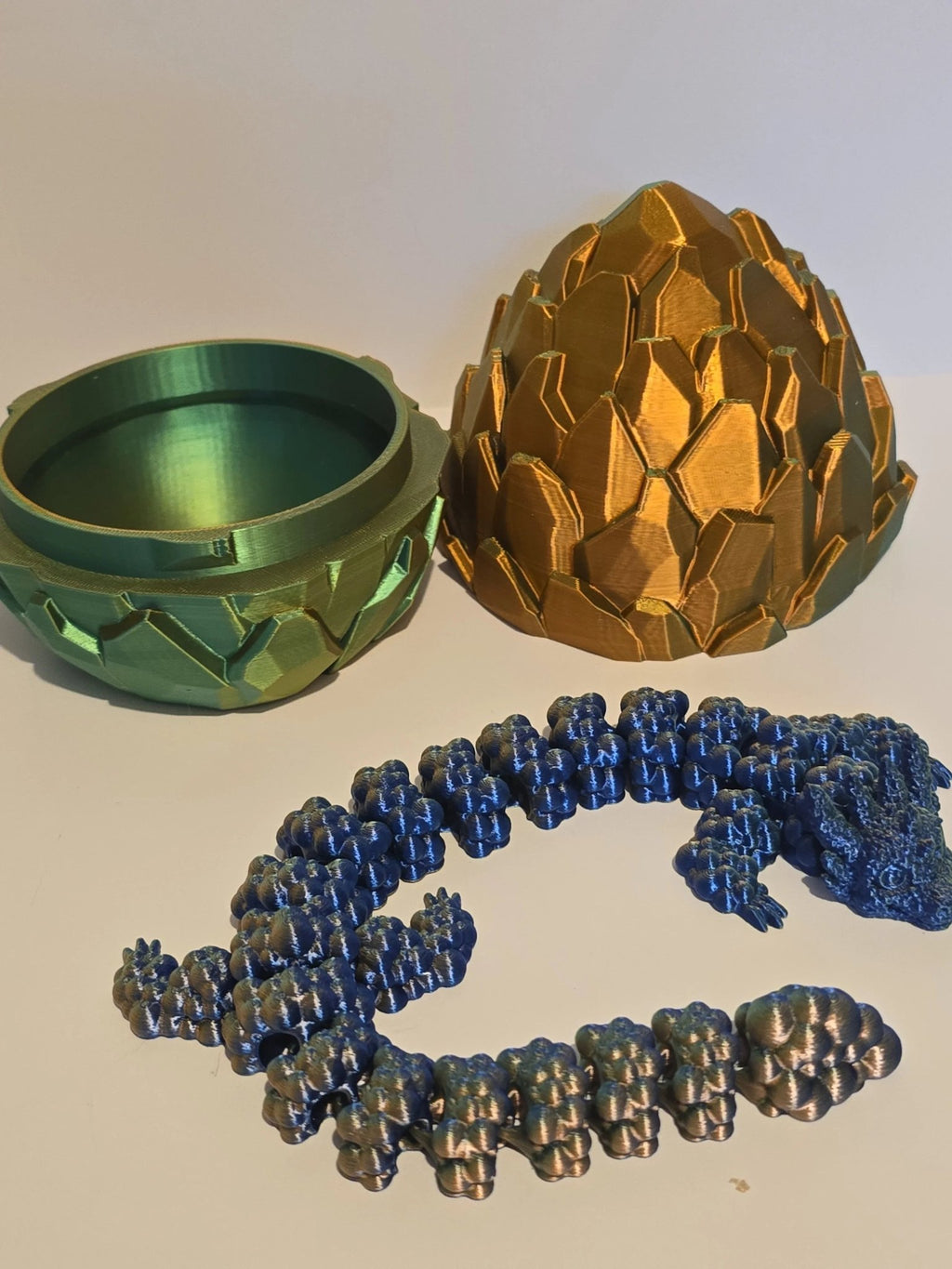 3D Printed Dragon in Egg – Rainbow Fantasy Hatching Set - 3D Printed Gifts & Custom Wood Plaques | Papajess