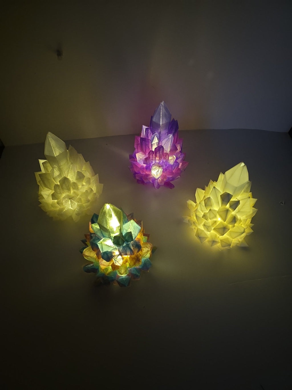 Jolly Tree 7" Crystal Christmas Tree with LED Light & Star - 3D Printed Gifts & Custom Wood Plaques | Papajess